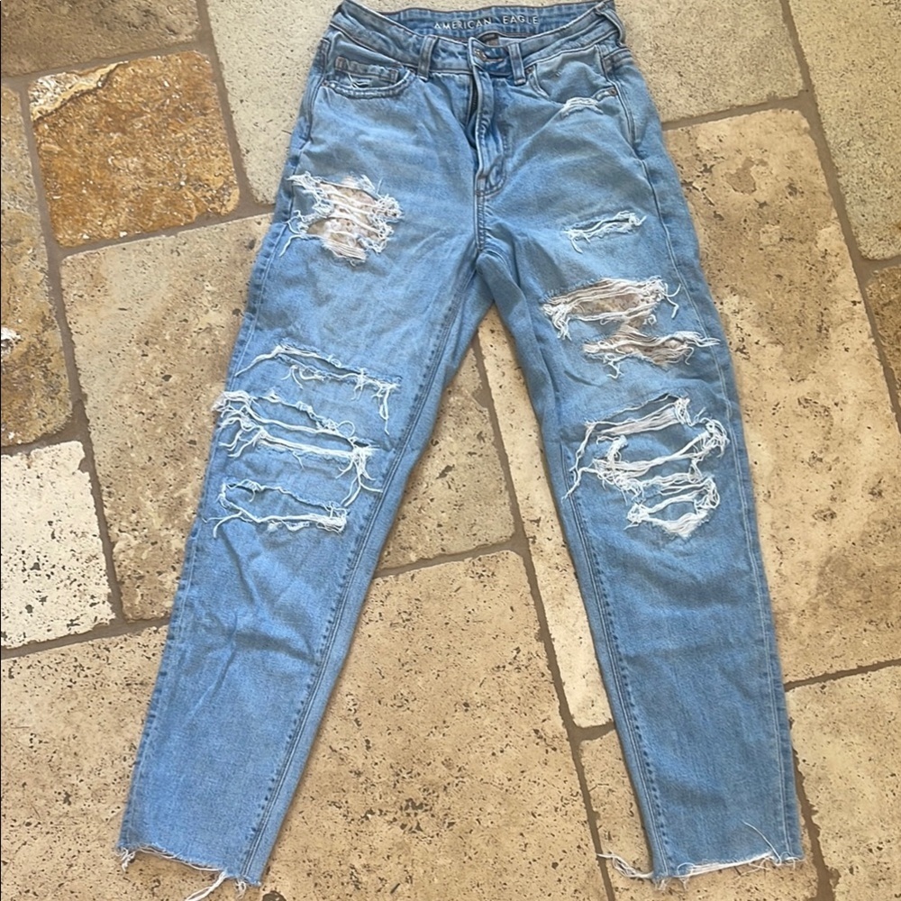 American Eagle Outfitters Light Blue Strigid Distressed Crop Boho Jeans